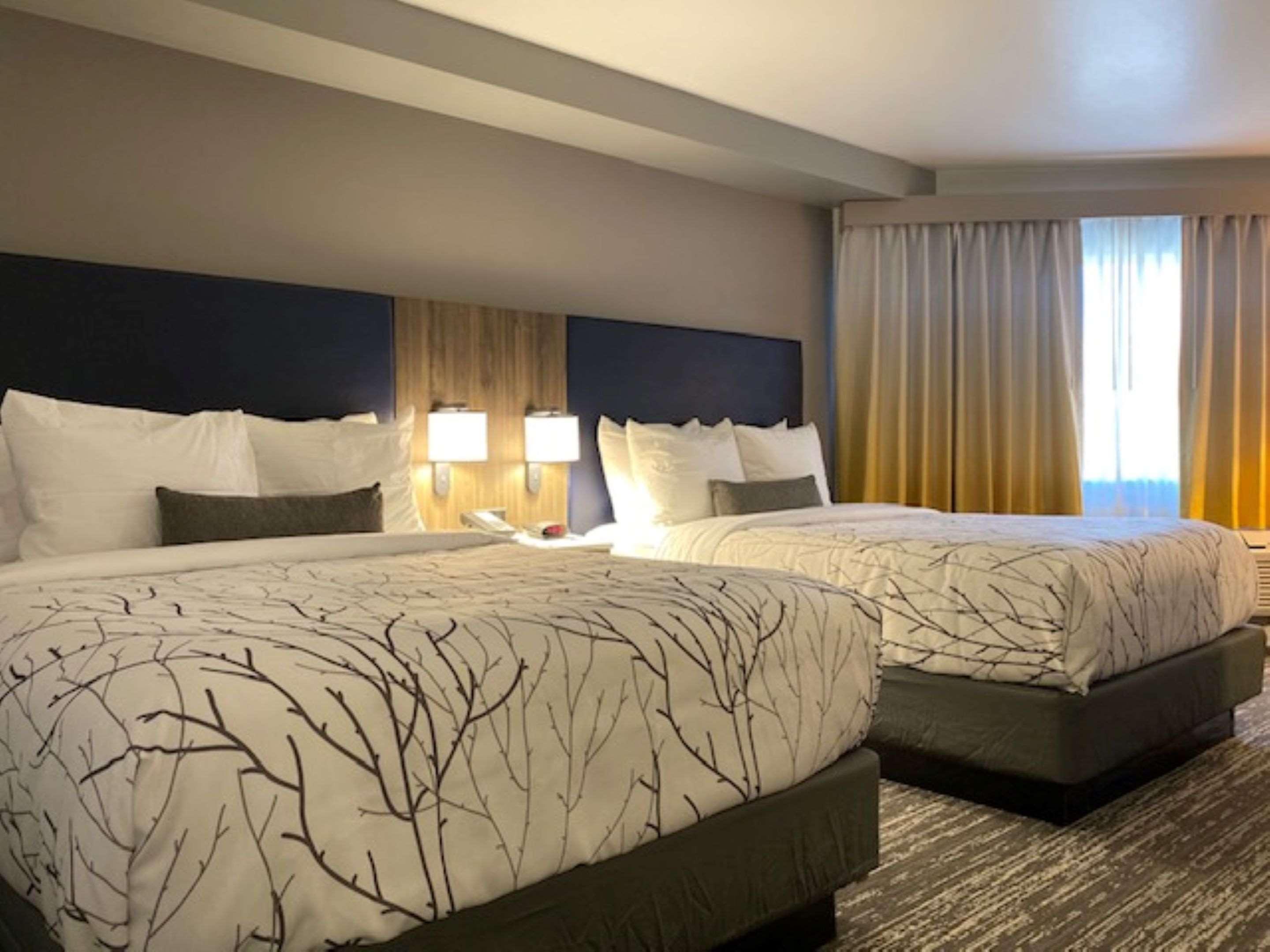 Отель Best Western Premier Denver East Номер фото