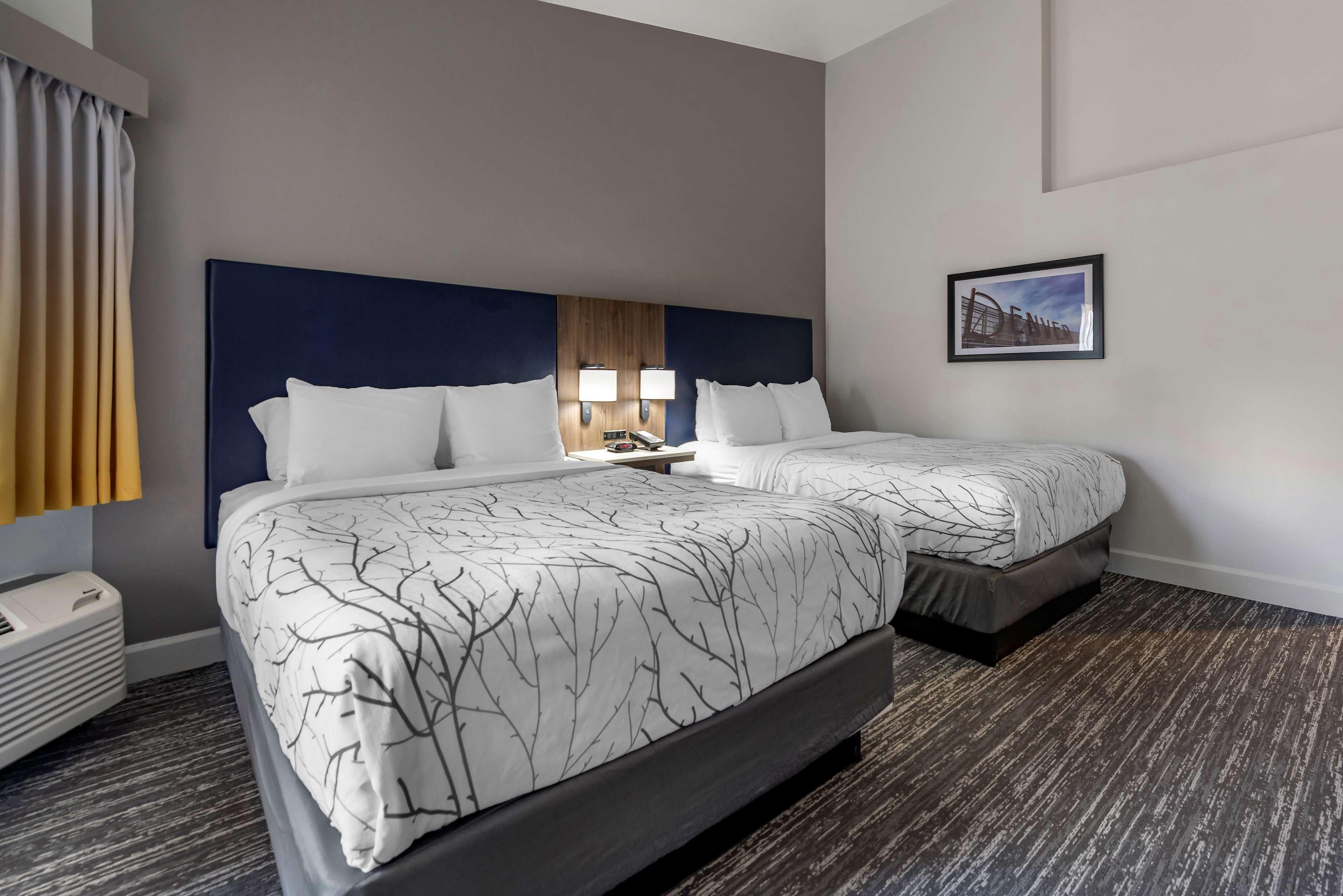 Best Western Premier Denver East Экстерьер фото