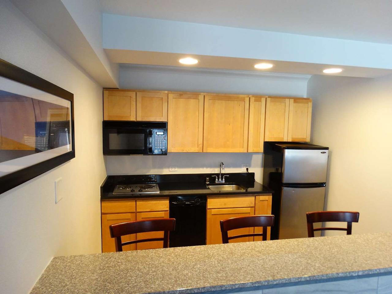 Best Western Premier Denver East Экстерьер фото